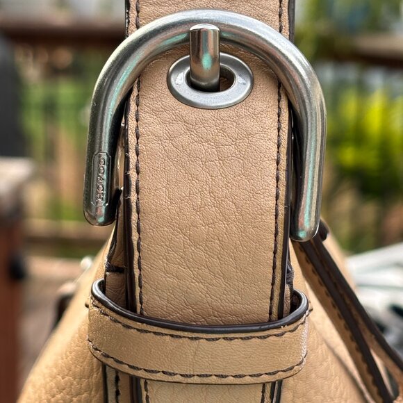 Coach Convertible Strap Tan Leather Shoulder Bag F12321 - Picture 3 of 8